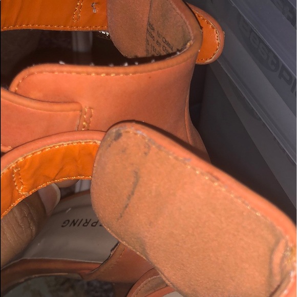 Orange Call It Spring Heels - Picture 4 of 4